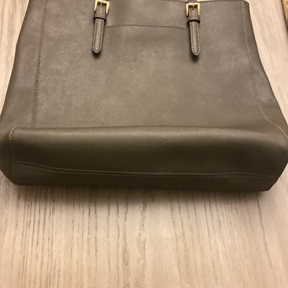 Michael Kors Jet Set Bag Olive Green Signature Tote Saffiano Leather - Picture 5 of 13